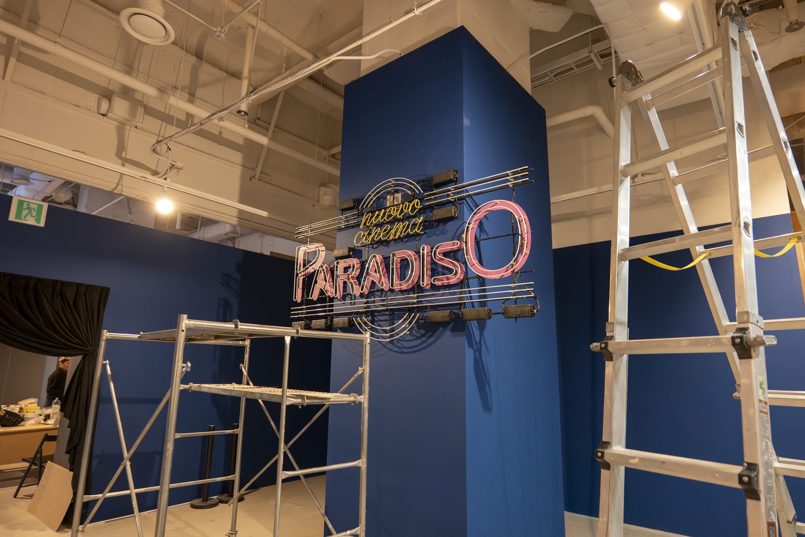 Cinema Paradiso: the room during setup.